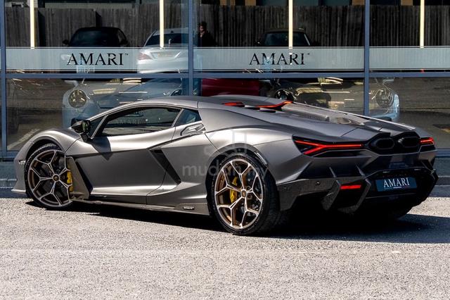 2025 Lamborghini Revuelto CARBON PACK / SPORT SEAT - 2