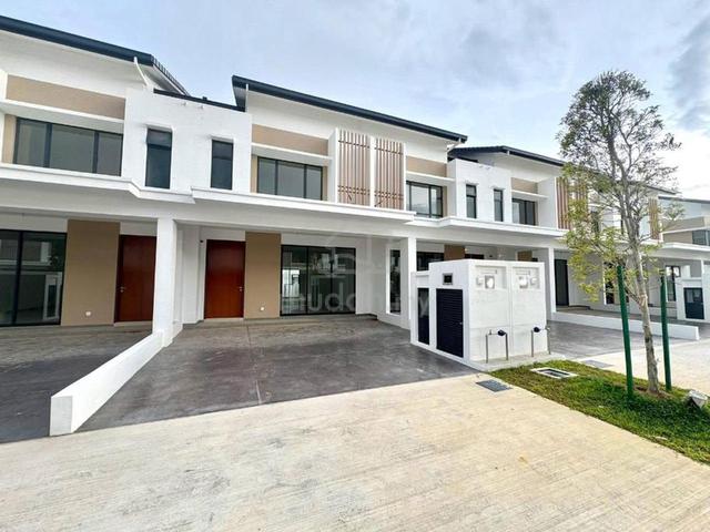 (Less Dxp) Brand New, intermediate unit, Enso Woods Gamuda Cove 1