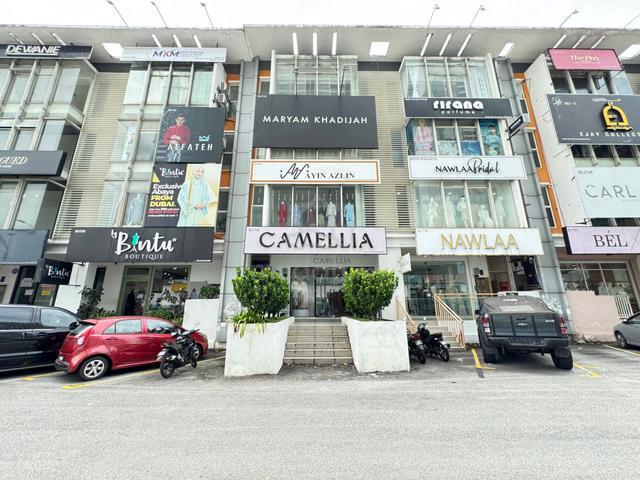 MAIN ROAD BUMI LOT 7329ft 4 Storey Shop Lot Bangi Sentral 1