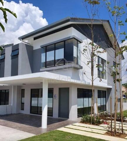 KAJANG Monthly 1900 / 35x70 Double Storey House / Freehold Corner 1