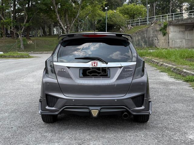 2016 Honda JAZZ 1.5 (A) HIGH SPEC GK5 1OWNER - 4