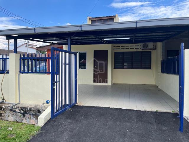 Nonbumi Single Storey Corner lot house unit Taman Ampang Jaya for Sale 1