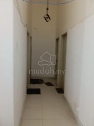 Bsp21- Balcony Room For Rental 1