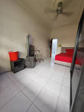 Sale Corner house Tmn Desa Harmoni JB Jln Harmoni Molek 710 1 storey 1