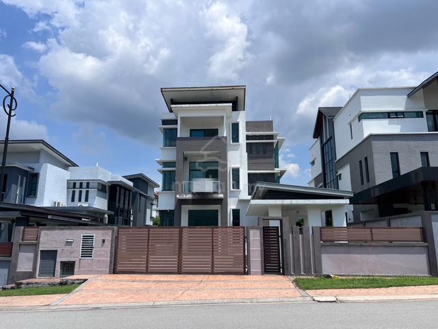 3 Storey Bungalow House Wira Mutiara 1