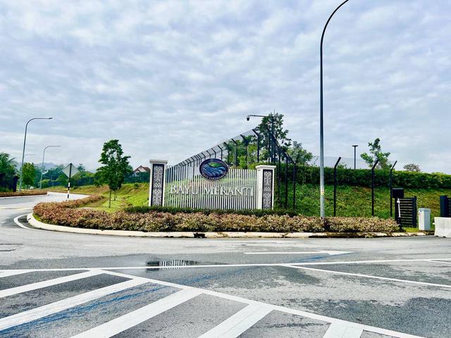 Tanah Bungalow Lot Beside Garden Bayu Lakehomes Mantin Negeri Sembilan 1