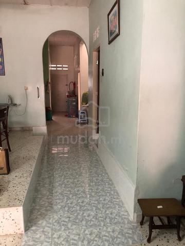 1400sf FREEHOLD reno SINGLE NON BUMI TMN BUKIT MAS TAIPING PK 2