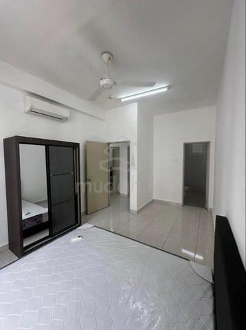 BSP21 Room For Rent 1 Month Deposit Only 1