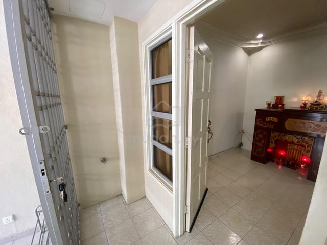 Good Condition! 2 Sty House For Sale @ Taman Pelangi Semenyih 1