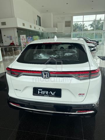 2026 Honda HR-V 1.5 S SUV. CCRIS CAN. FULL LOAN. - 4