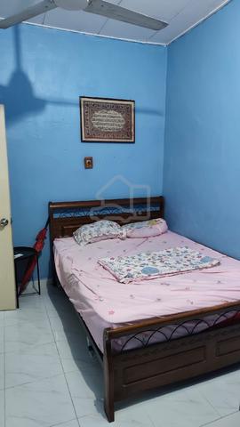Bilik Sewa Master Room 1