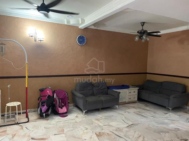 Kajang Saujana Impian Double Storey Terrace House 1