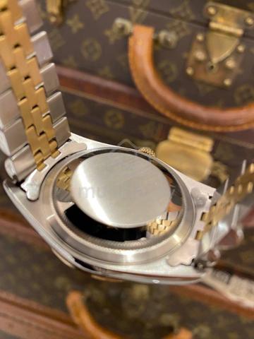 Rolex Datejust 36 Half 18K 750 Yellow Gold Jubilee - photo 6 of 6