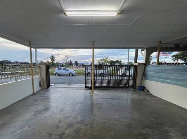 Taman Sri Paya ( Batu 2 )  -  END LOT  Rumah Teres 1 Tingkat 1