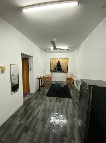 Bilik Sewa Petaling Jaya 1