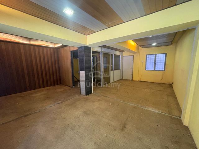 Small Grd Shop Office Pangsapuri Putra Permai D Behind Equine Mc D 1