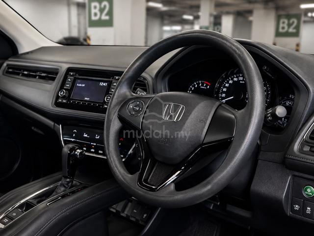 2017 Honda HR-V 1.8 E FACELIFT ORIGINAL CONDITION - 4
