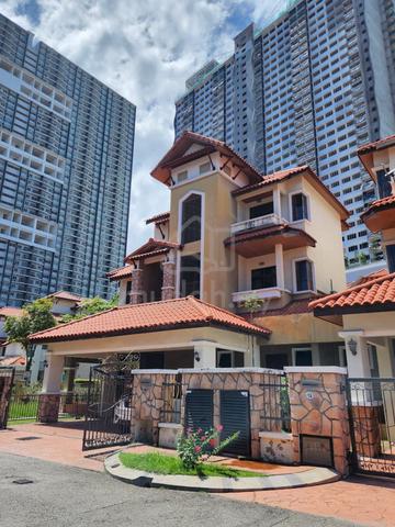 D'Residence Twin Bungalow Corner unit for Rent 1