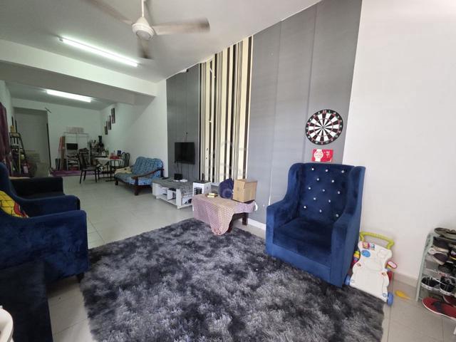 Full Loan / Taman Scientex Jaya @ Senai / Townhouse Upper Floor 1