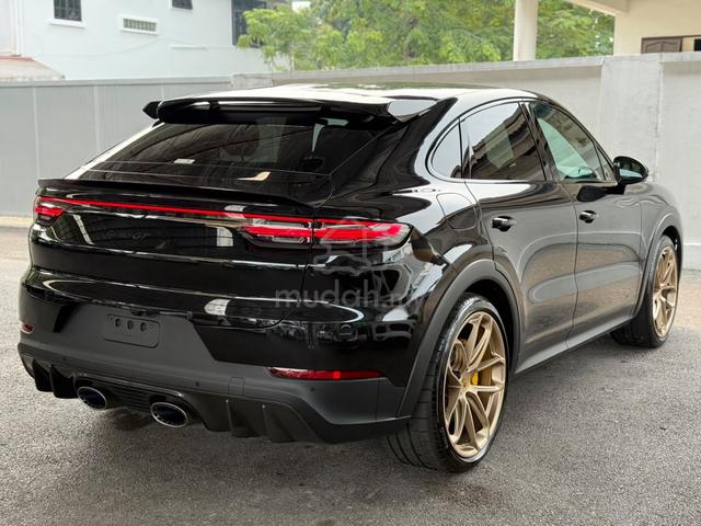 2022 Porsche Cayenne Turbo GT Coupe 4.0 V8 - 4