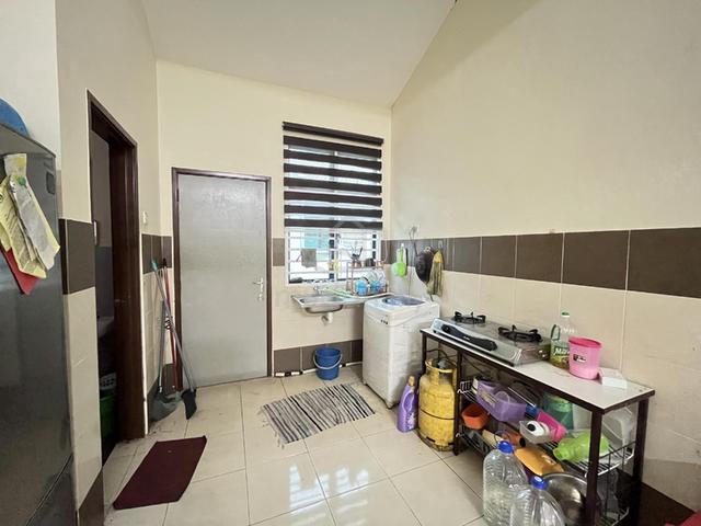 [NON BUMI] Taman Merlimau Utara | 1 Sty Terrace 4