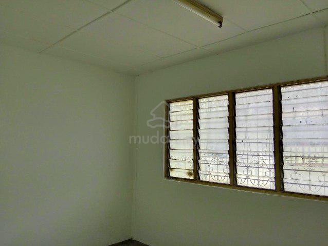 Low Cost Double Storey Terrace House Taman Muda Cheras for Rent 4