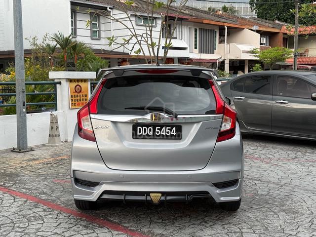 2019 Honda JAZZ 1.5 E FACELIFT (A) FULL LOAN - 5