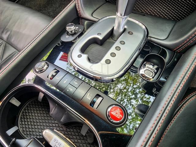 (2012) BENTLEY GT 4.0 V8 (A) Mulliner Sport Coupe - 5