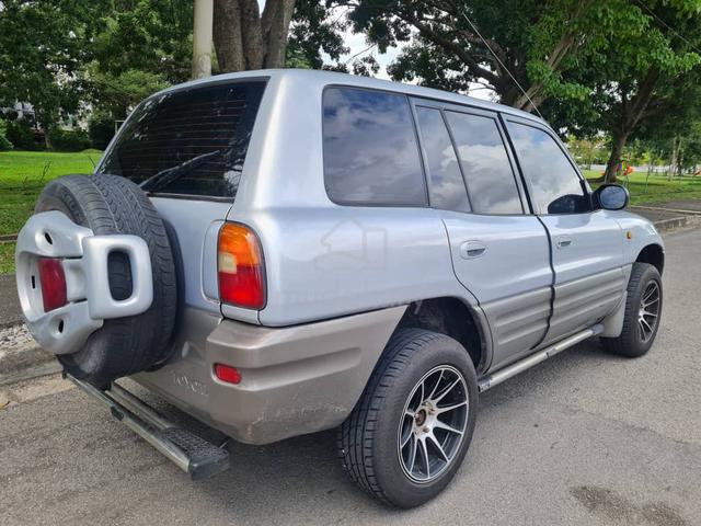 1996 Toyota RAV4 2.0 (A) - 2