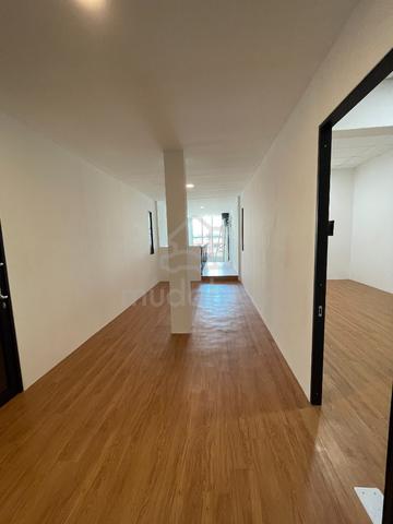 Office Lot for Rent  / Few unit available / 400 sf / Putatan / Petagas 1