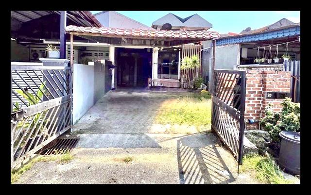 BOOKING 1K🔥 NEGO CANTIK 1 Storey Seksyen 16 Bandar Baru Bangi 1