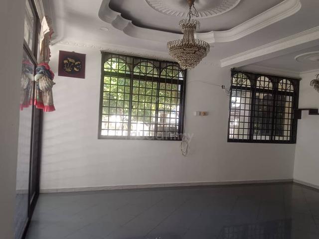 Raja Uda 2 sty House For Rent  1