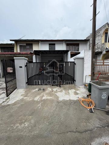 Johor Jaya Seroja Low Cost Renovated Sale Full Loan 1