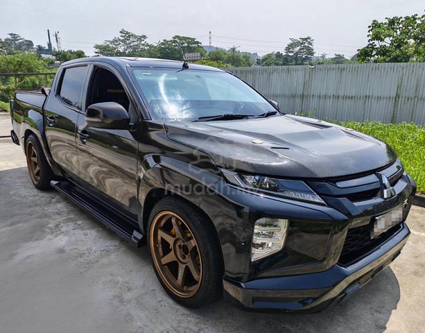 2015 Mitsubishi Triton Quest Newfacelif 2.5 (M) - 1