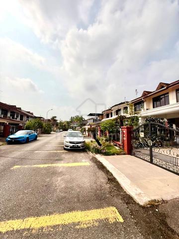 Taman Perling @ Jalan Sutera Kuning Double Storey Terrace 4 Bed 3 Bath 1