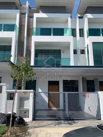 Reflexon@Puchong South 1