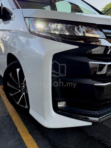 2022 Toyota NOAH 2.0 SZ (A) - 3