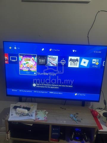 Playstation 4 - photo 6 of 6