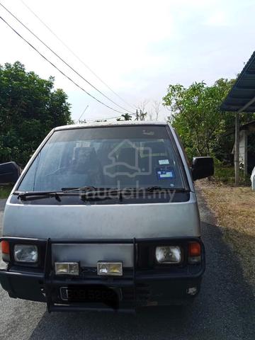 1995 Nissan VANETTE 1.5 C22 (M) - 1