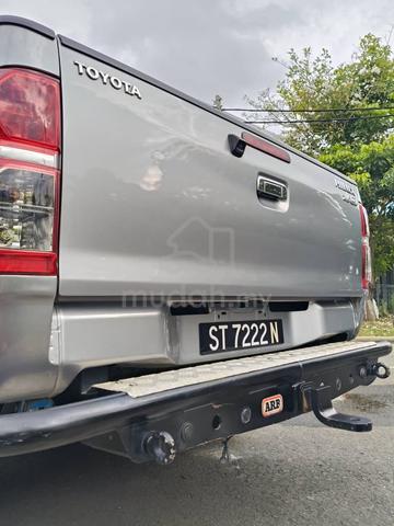 2010 Toyota HILUX 2.5 G FACELIFT DOUBLE CAB (A) - 5