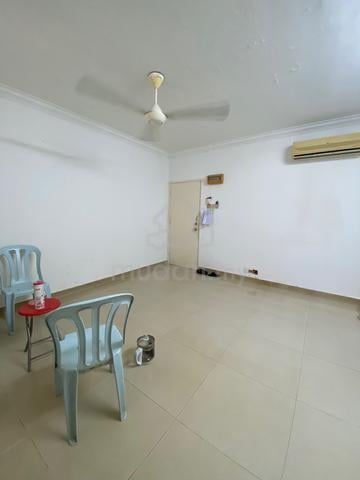 Sri Indah Apartment 5