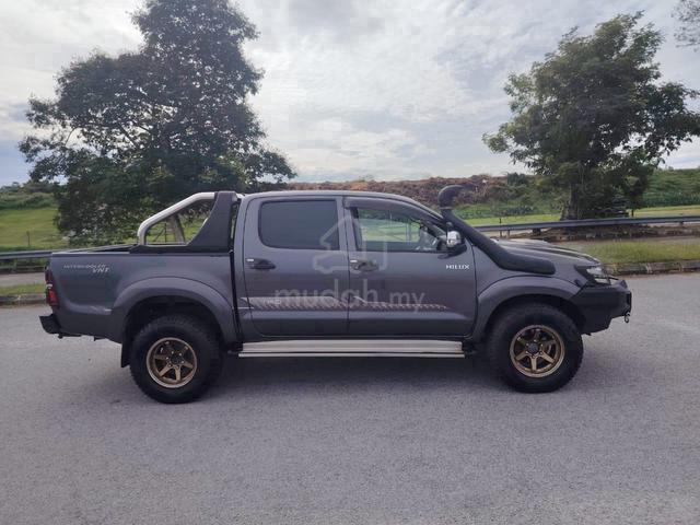 Toyota HILUX 2.5 G TRD SPORTIVO (A) NICE SPORTY - 4