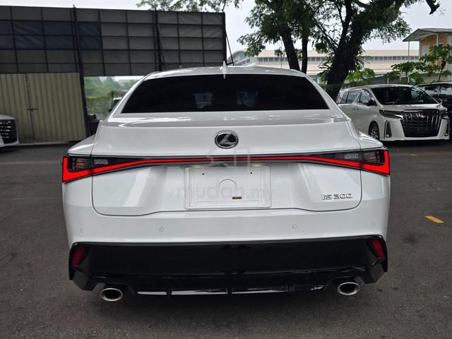 2023 Lexus IS300 2.0 F-SPORT (A) Ready Stock - 4