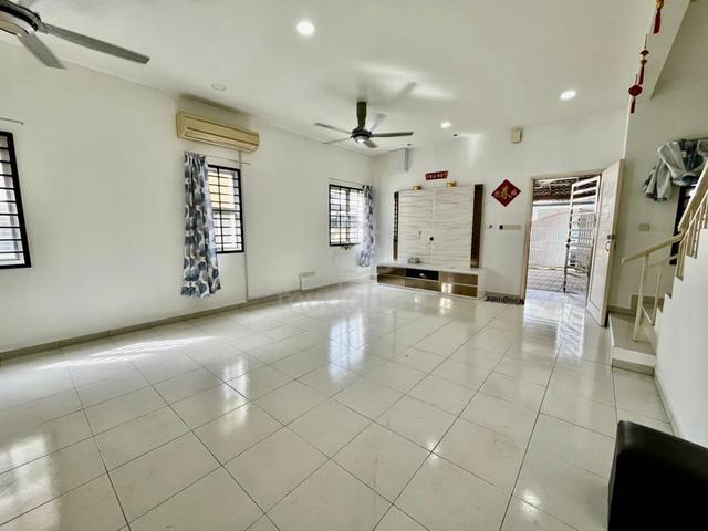 Full Loan Nusa Bayu Endlot Good Condition Near Aeon Bukit Indah Tuas 1