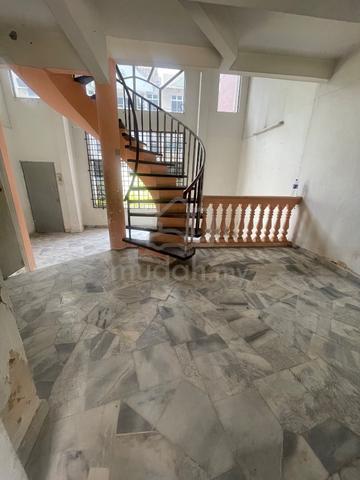 3 Storey Jalan Sri Perkasa Taman Tampoi Utama Unblock View Near CIQ 1