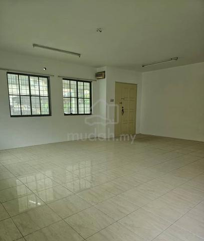 Taman Angkasa | 2 Storey | End Corner Lot | Kolombong | KK 1