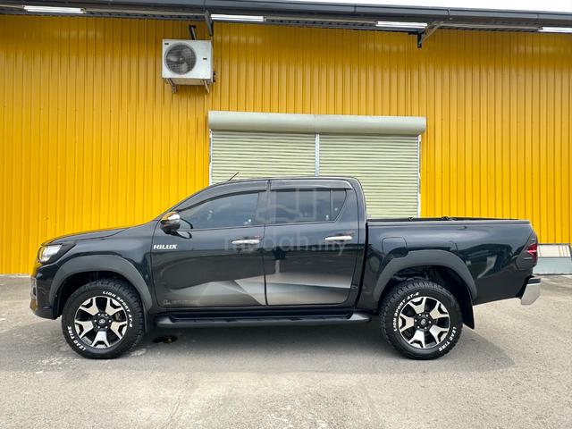 2021 Toyota HILUX 2.4 V MY17 AN120 FACELIFT II (A) - 4