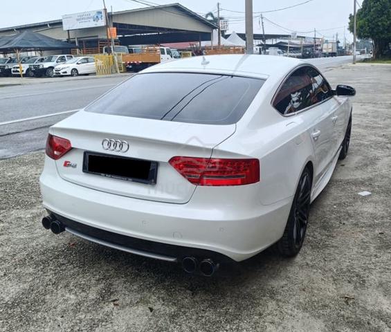 2010 Audi S5 3.0 V6 TFSI (A) - 2
