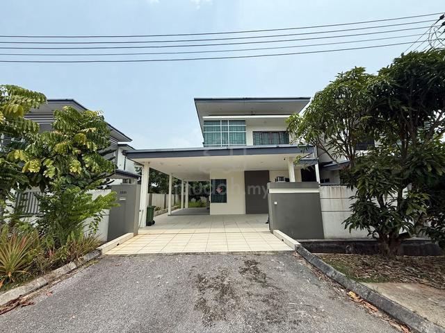 12th Mile Semi-D Double Storey For Sale 1