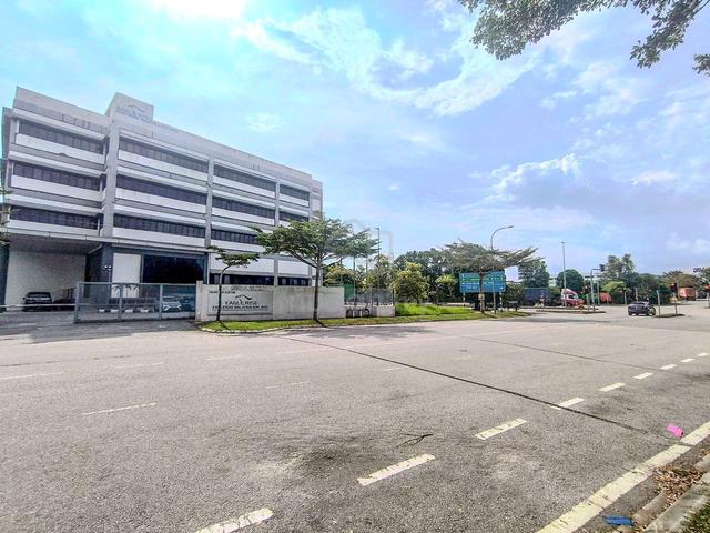 PRIME CORNER ‼️ Office with Warehouse Bukit Jelutong Industrial Park 1